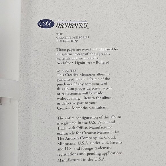 Creative Memories Album 12 x 12 Gray Silver Design 30 Pages and Protectors - Picture 8 of 9